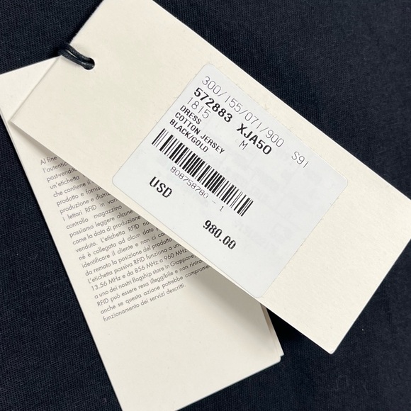 Gucci Oversized Embellished Sequin Detail T-Shirt Size Medium NWT Black Gold - Picture 8 of 12